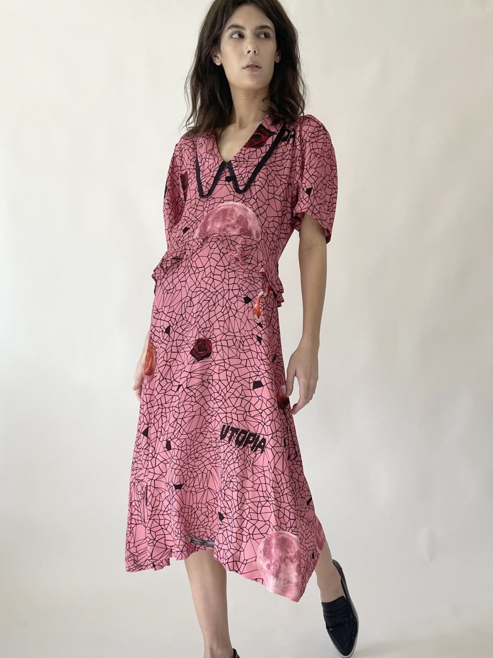 Salasai Pink Graphic Print Midi Dress